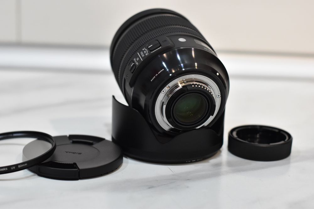 Sigma for Nikon 24-70 2.8 + Фільтр UV стан нового одна помарка