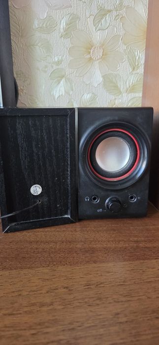 Акустические компьютерные колонки