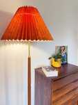 Duńska tekowa lampa stojąca – Mid-Century Modern lata 60, skandynawska