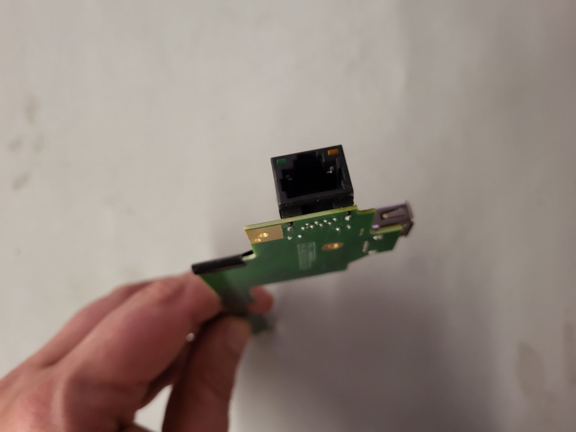 Sprzedam moduł USB oraz Ethernet do Laptopa LENOVO W530