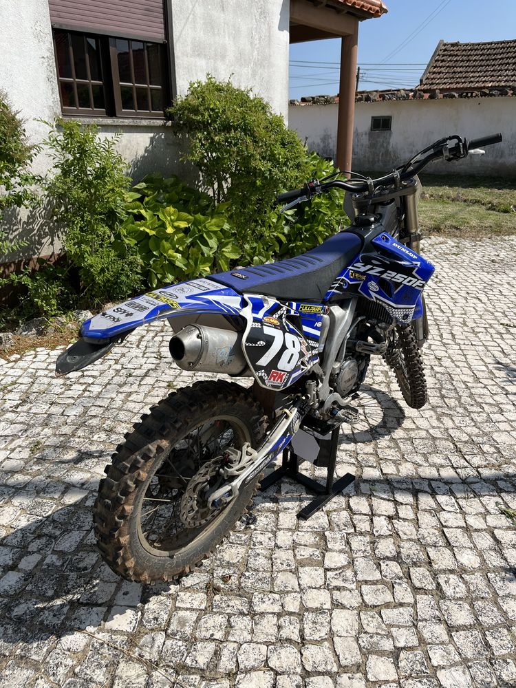 Yz250f matriculada