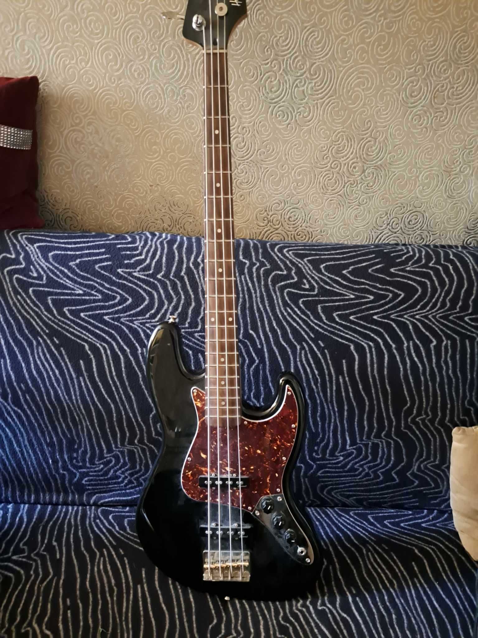 Gitara basowa Harley Benton JB-62CC
