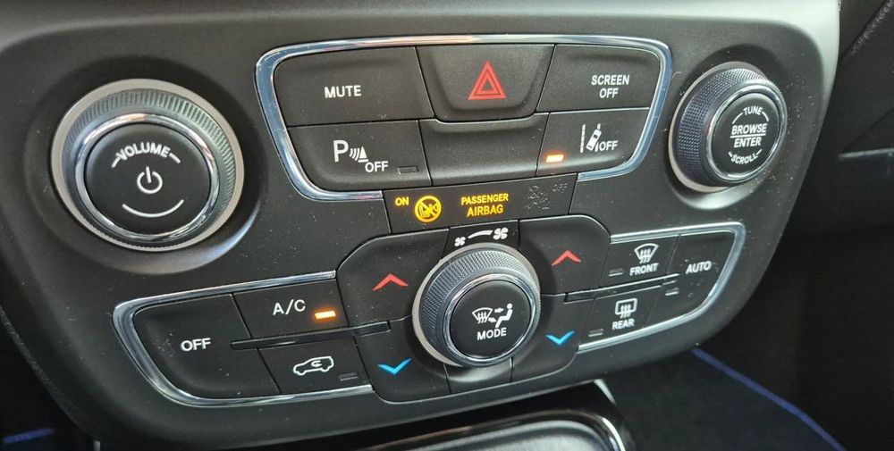 Jeep Compass 2020 року