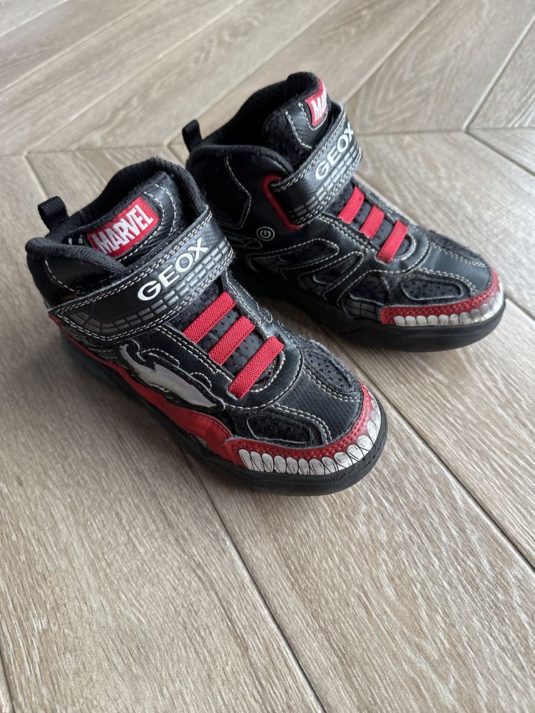 Buty Geox 29 Marvel Venom świecące