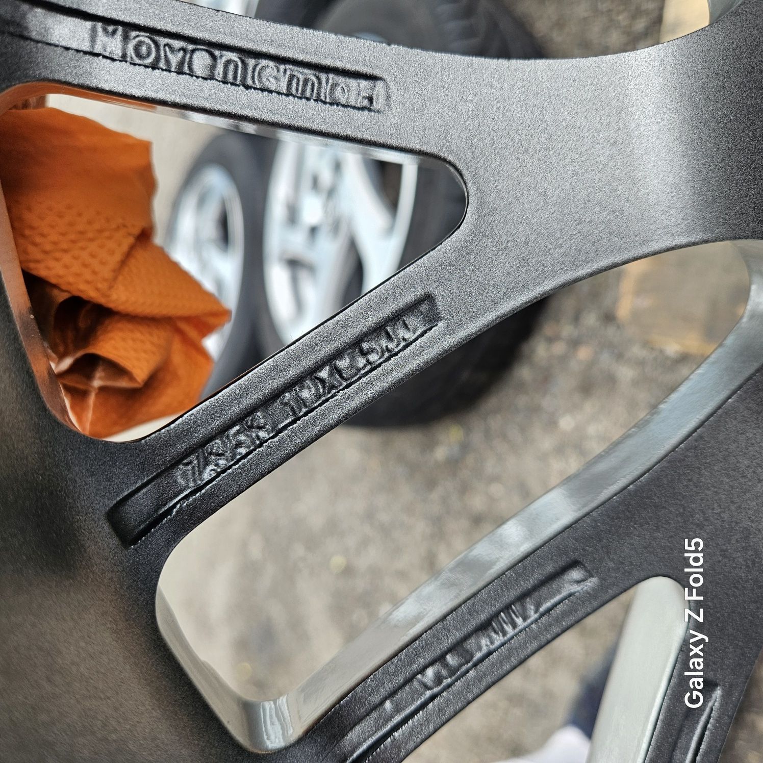 Nowe Alufelgi 19 BMW LandRover Opel Insignia VW T5 T6 T7 5x120 ET35