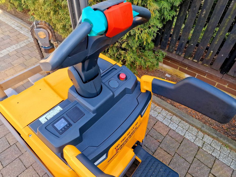 Jungheinrich ERC212 Wolny Skok 290cm Wózek elektryczny widłowy Li-ion