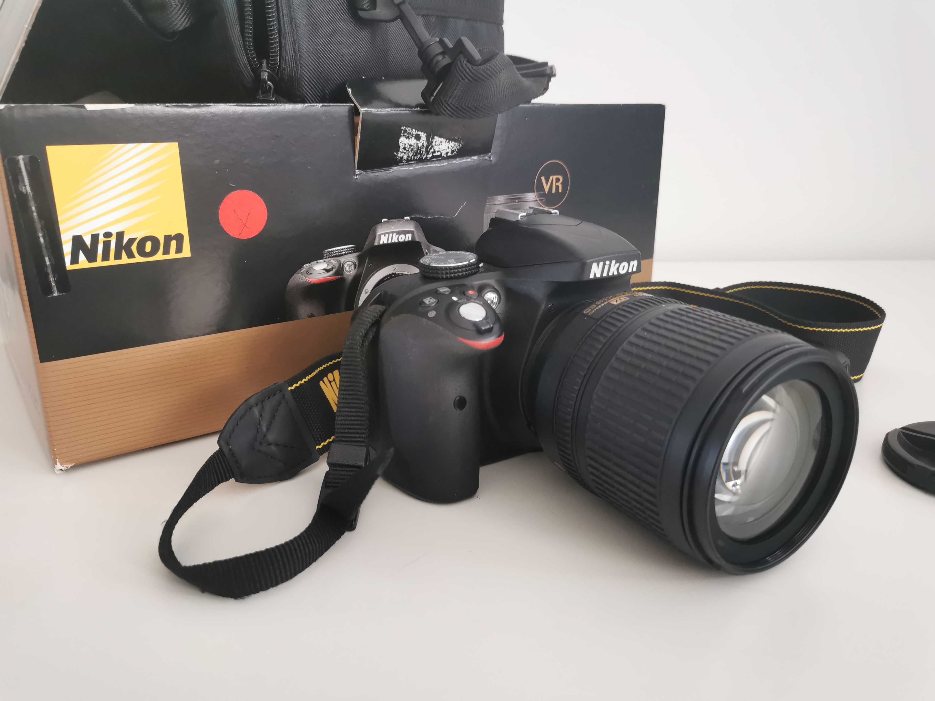 Nikon D3300 + obiektyw 18-105mm VR