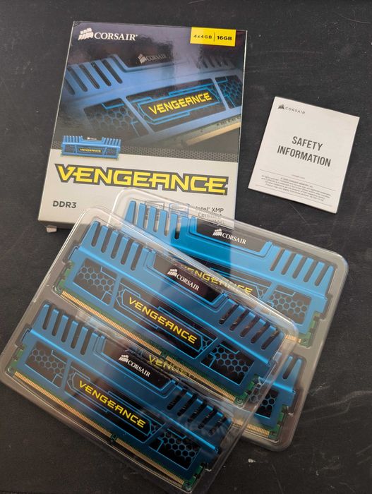 Corsair Vengeance DDR3 16GB (4x4gb) Stan kolekcjonerski