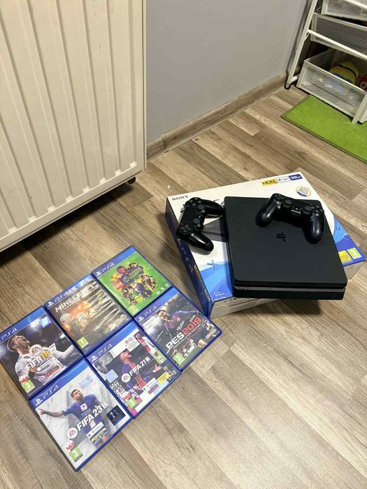 Konsola PS4 2x pad 6xgra. 500 GB