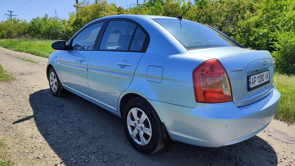 Hyundai accent 1.6 автомат