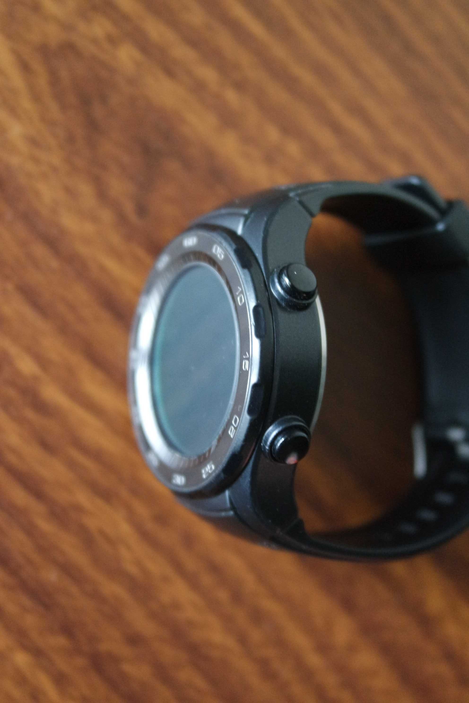 Продам смарт-часы HUAWEI Watch 2