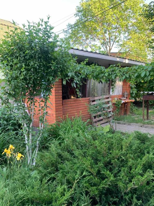 Продам дом- дачу ж/м Победа. Днепр