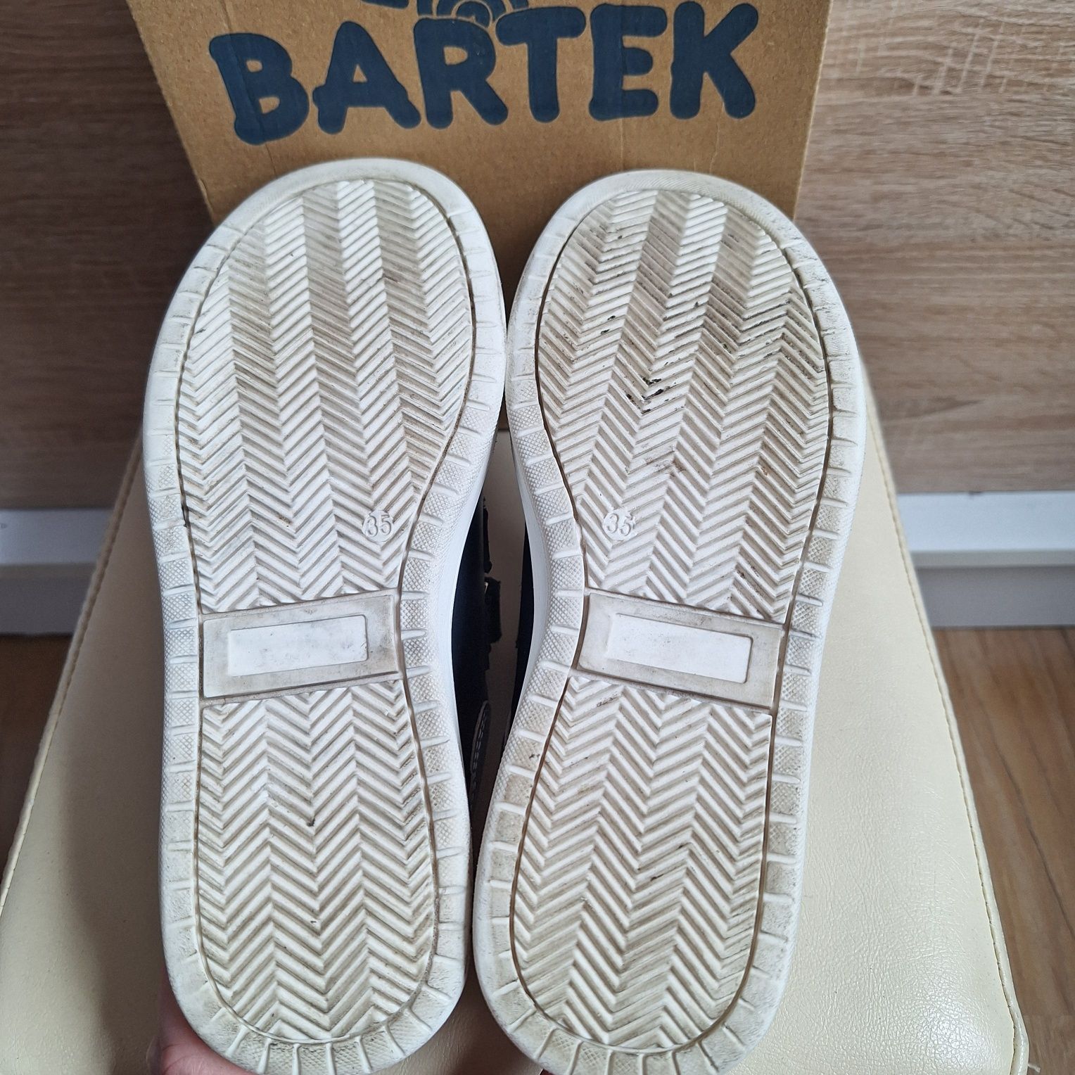 Buty Bartek Granatowe rozmiar 35