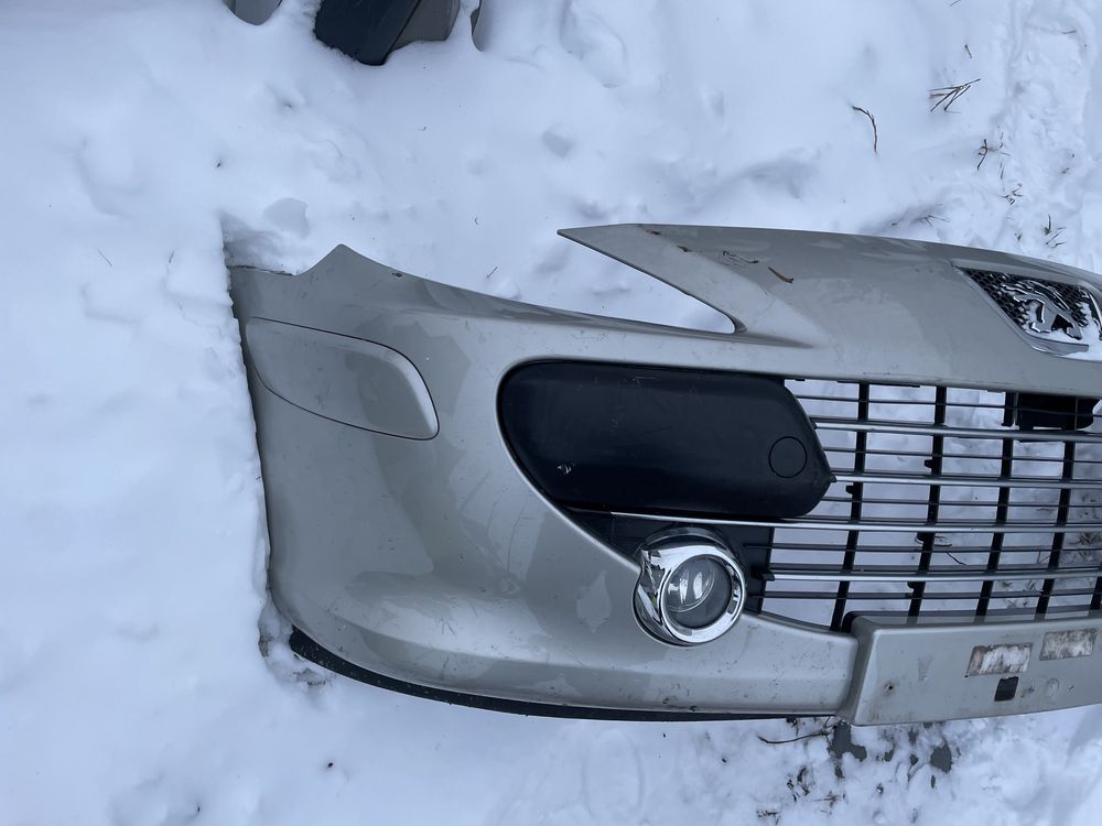 Бампер Рестайлінг Пежо 307 Peugeot 307
