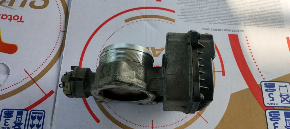Przepustnica citroen peugeot 2.0 16V 103kw140 km 96.507.873.8002