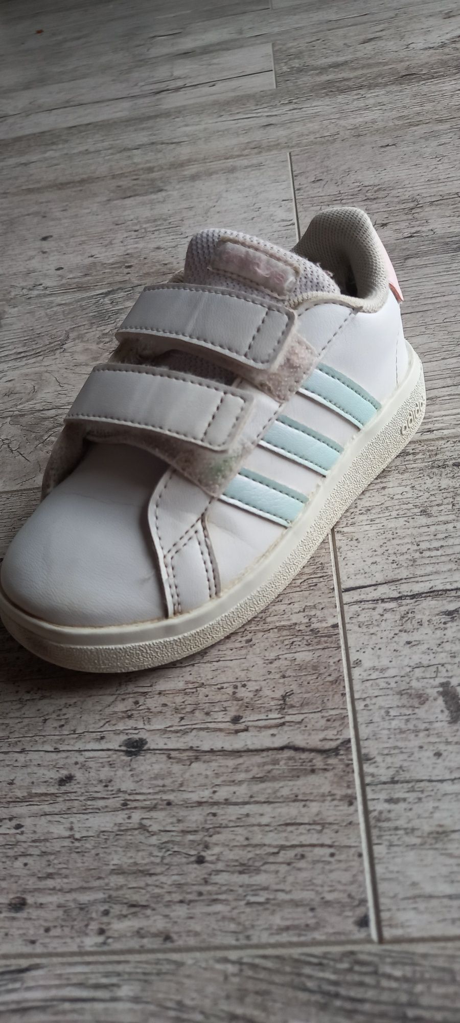 Dwie pary butów adidas rozmiar 25