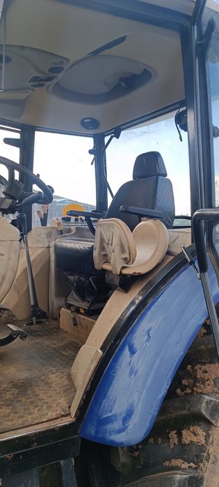 Ciągnik Rolniczy Farmtrac 7110