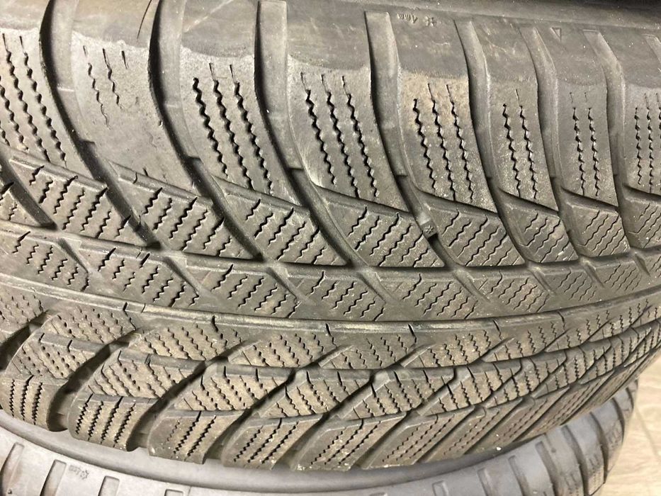 Зимові шини 205/65 R16 95H * Bridgestone Blizzak LM001