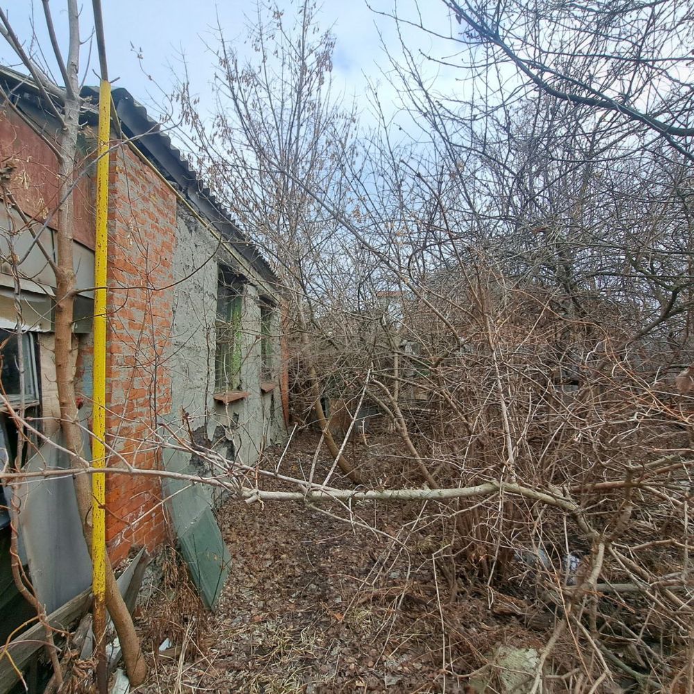 м . Київська,Журавлівка -ділянка з будинком , комунікаціями,