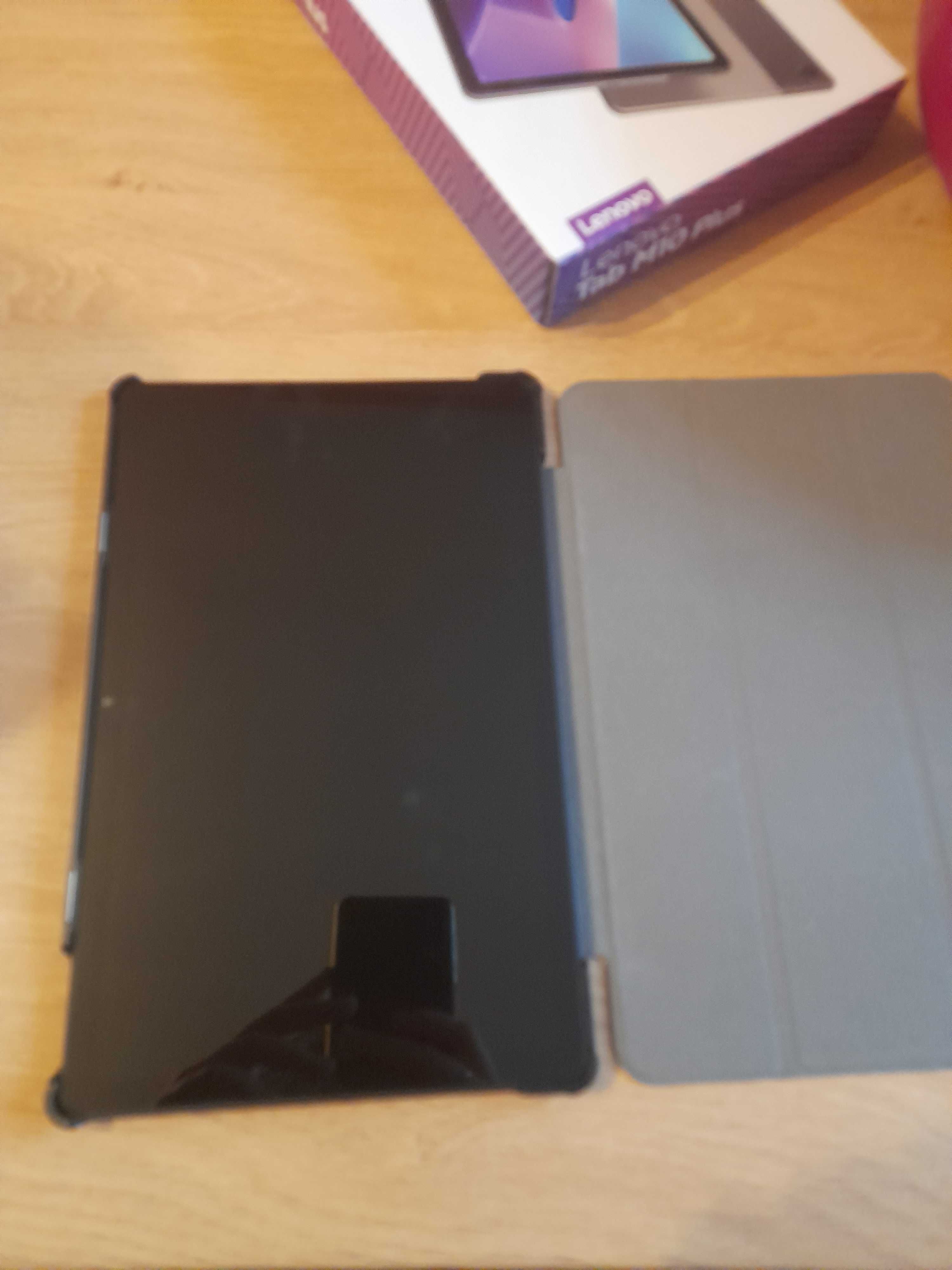 Tablet lenovo M10