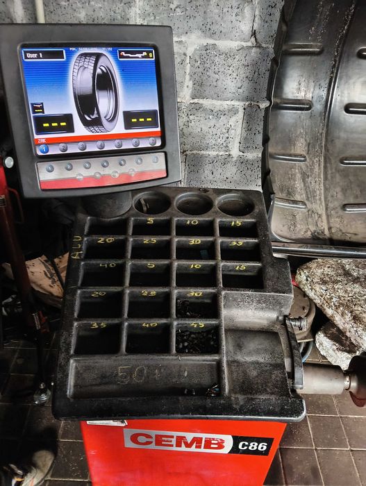 Wyważarka do kół CEMB C86 Wyprzedaż Warsztatu