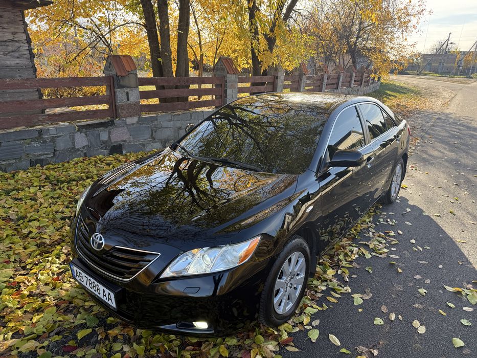 Toyota Camry 3.5 рідна фарба !