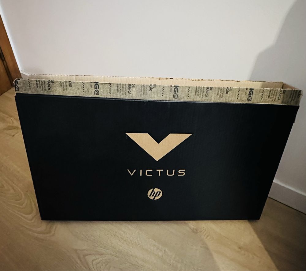Portátil HP Victus 16gb RAM | 512gb ssd | AMD Ryzen 7 7840HS