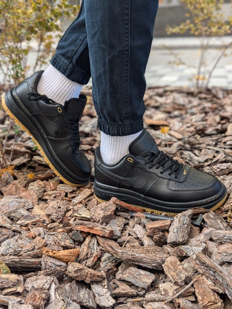 Кросівки Nike Air Force 1 Luxe Black