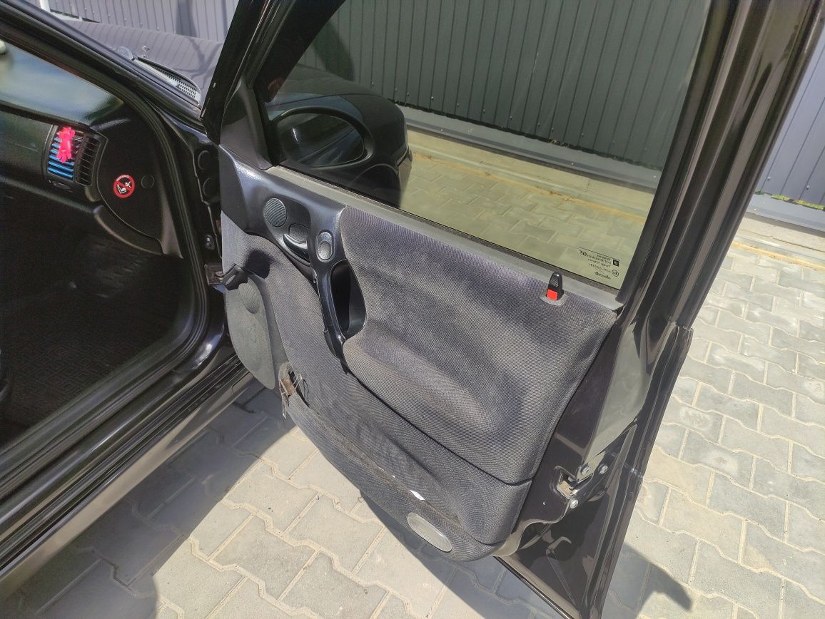 Продам автомобіль