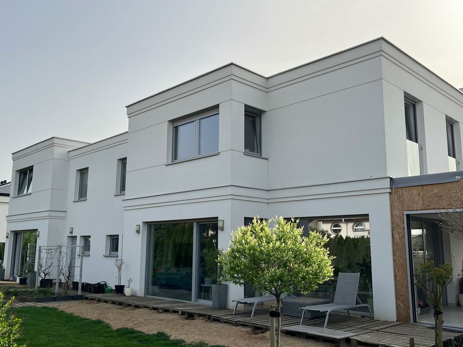 Elewacja, Docieplenia, Szablonowa
cegra, Imitacija desky, Malowanie!!!