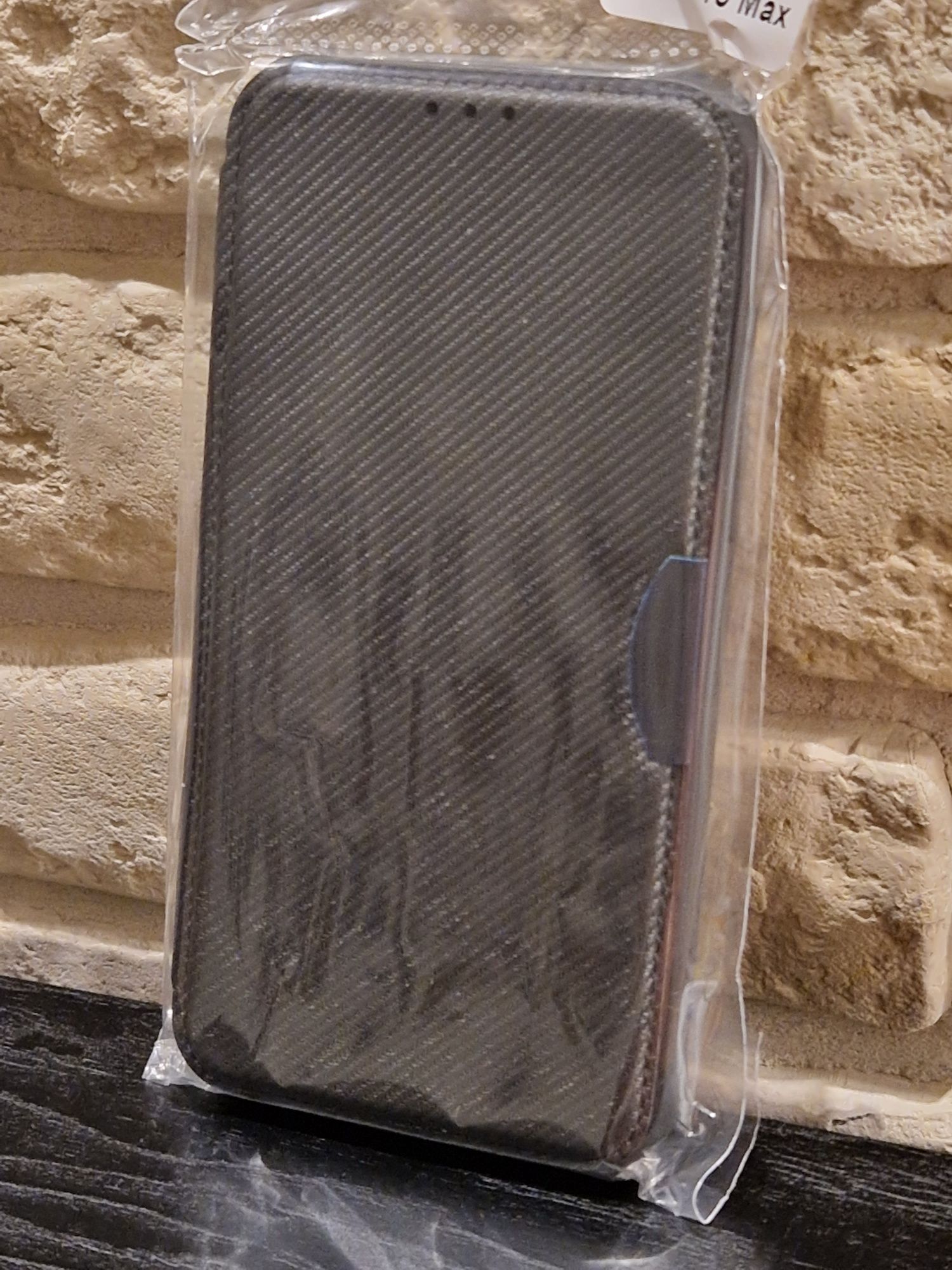 Kabura Razor Carbon Book do Iphone 14 Pro Max czarna