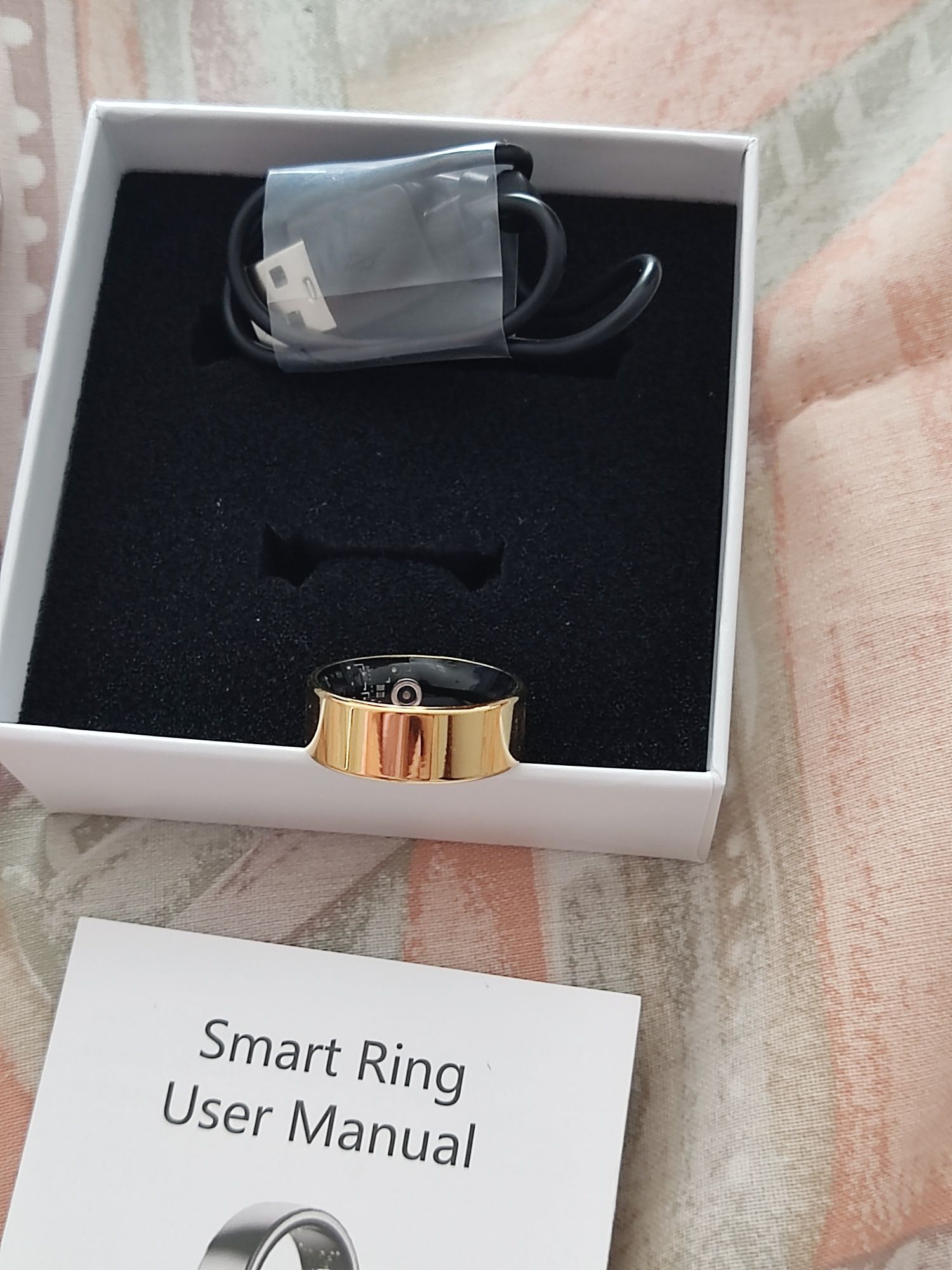 Smart ring dourado