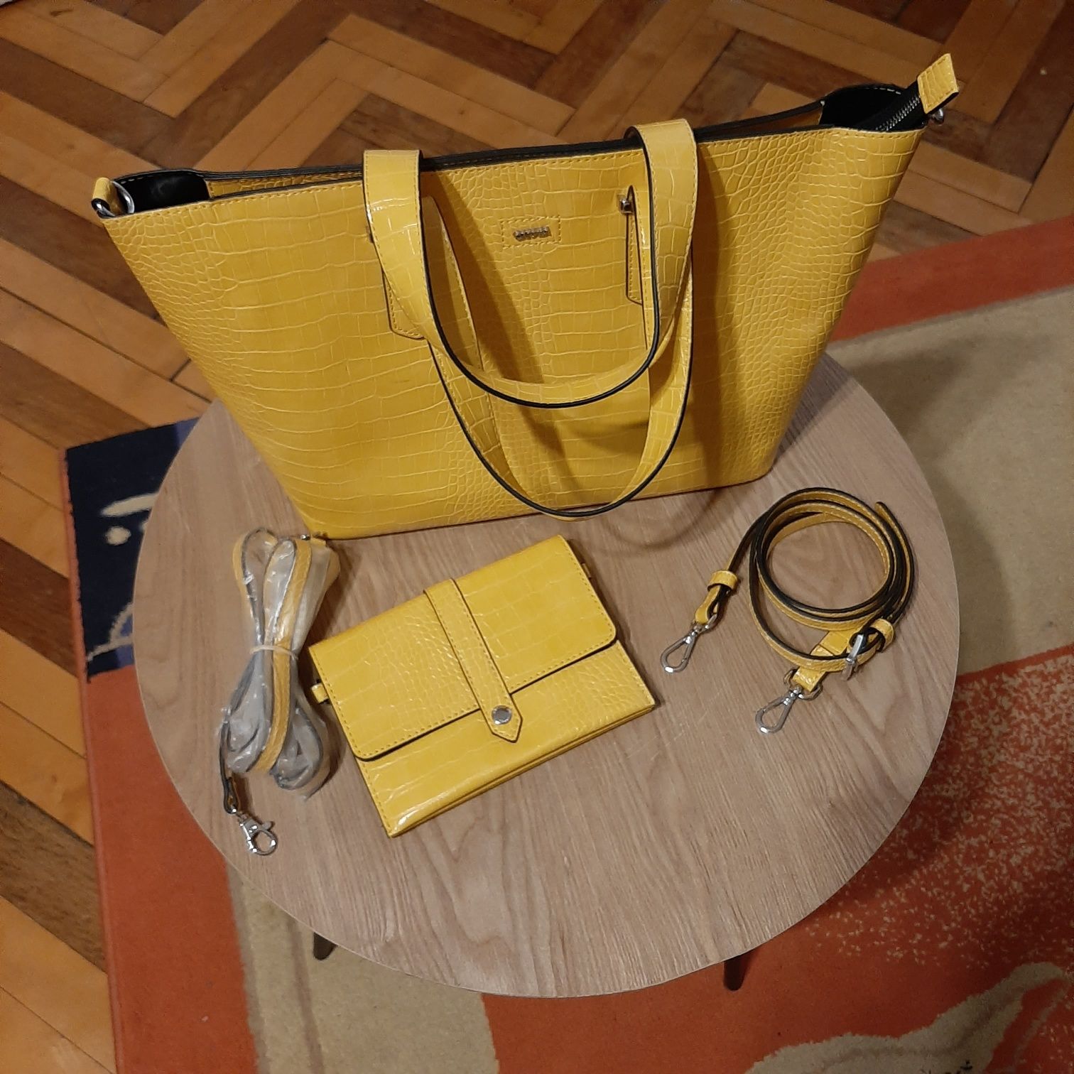 Желтая женская сумка + клатч Carpisa Италия НЕ кожаная