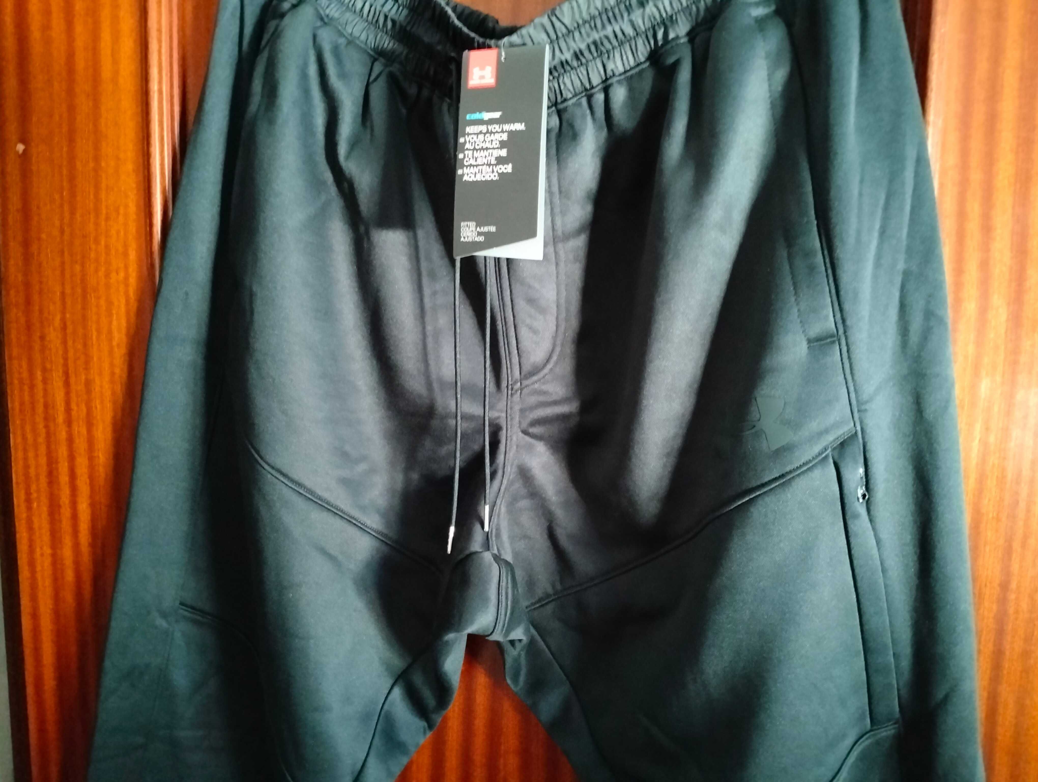 Calças Under Armour (XL)