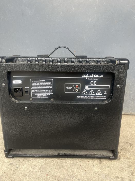 Wzmacniacz gitsrowy Hughes&Kettner