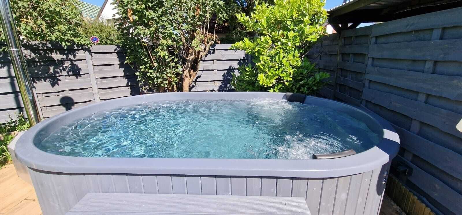 Balia całoroczny basen z jacuzzi piec filtr hydromasaż LED komplet