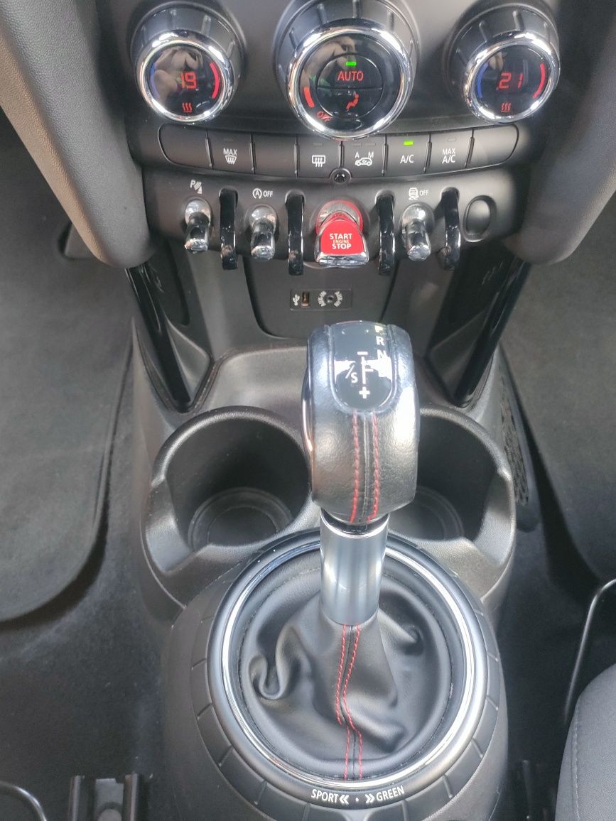 MINI Cooper S F55 2.0 Turbo – Nacional, com 95.000km