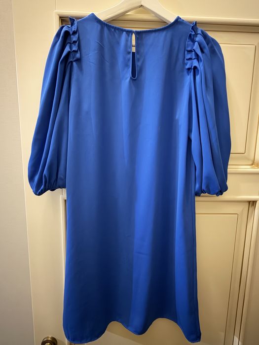 Нарядное платье Zara