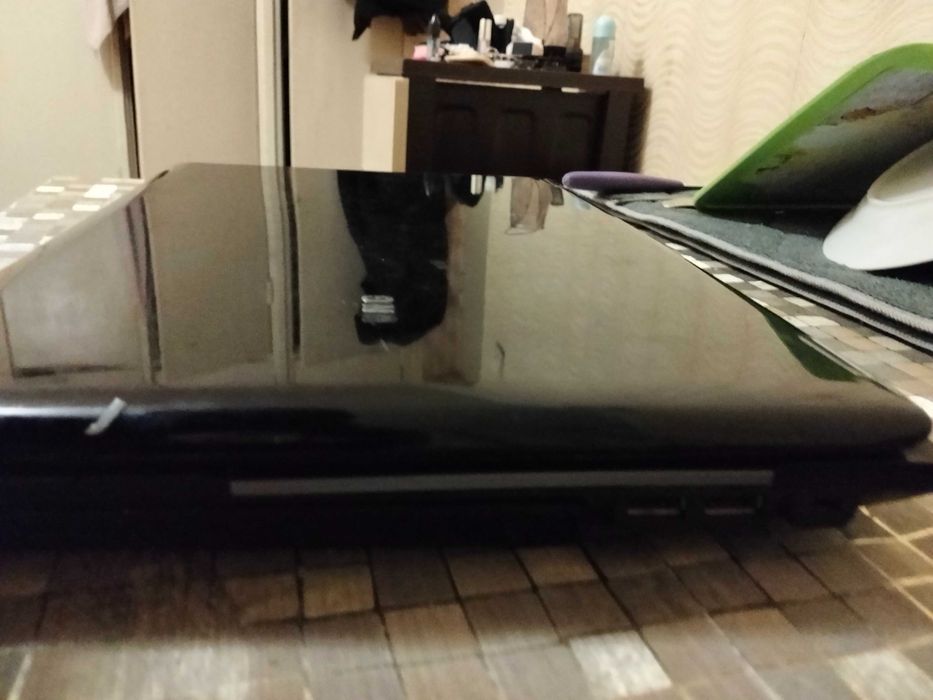 Ноутбук Samsung rc530