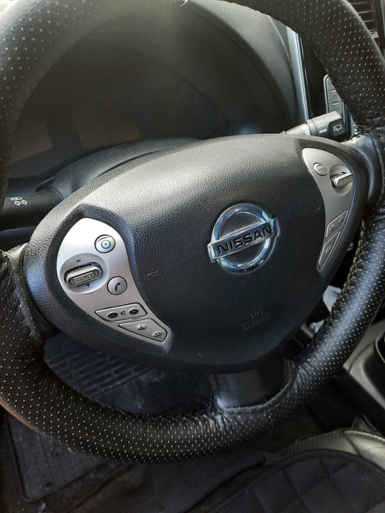 Nissan Leaf 2014 Acenta Ниссан Лиф Европа 2014 AZE0