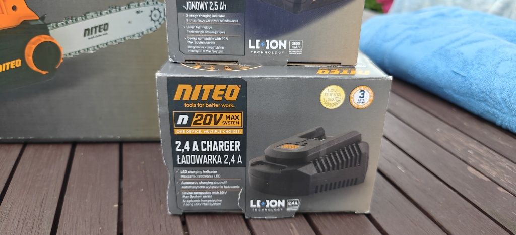 Akumulatorowa piła łańcuchowa NITEO 20V Max + 2x bateria + ładowarka