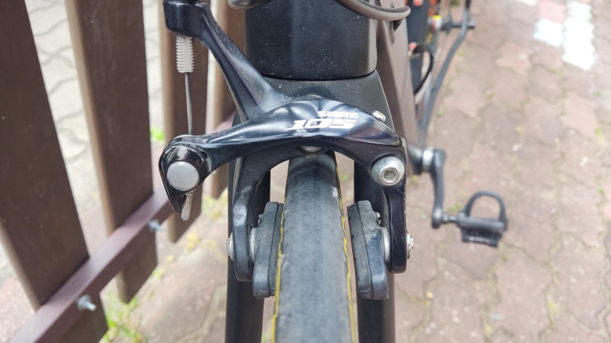 Rower szosowy Btwin mach karbonowy