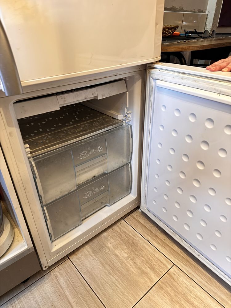 Lodówka beko a+.