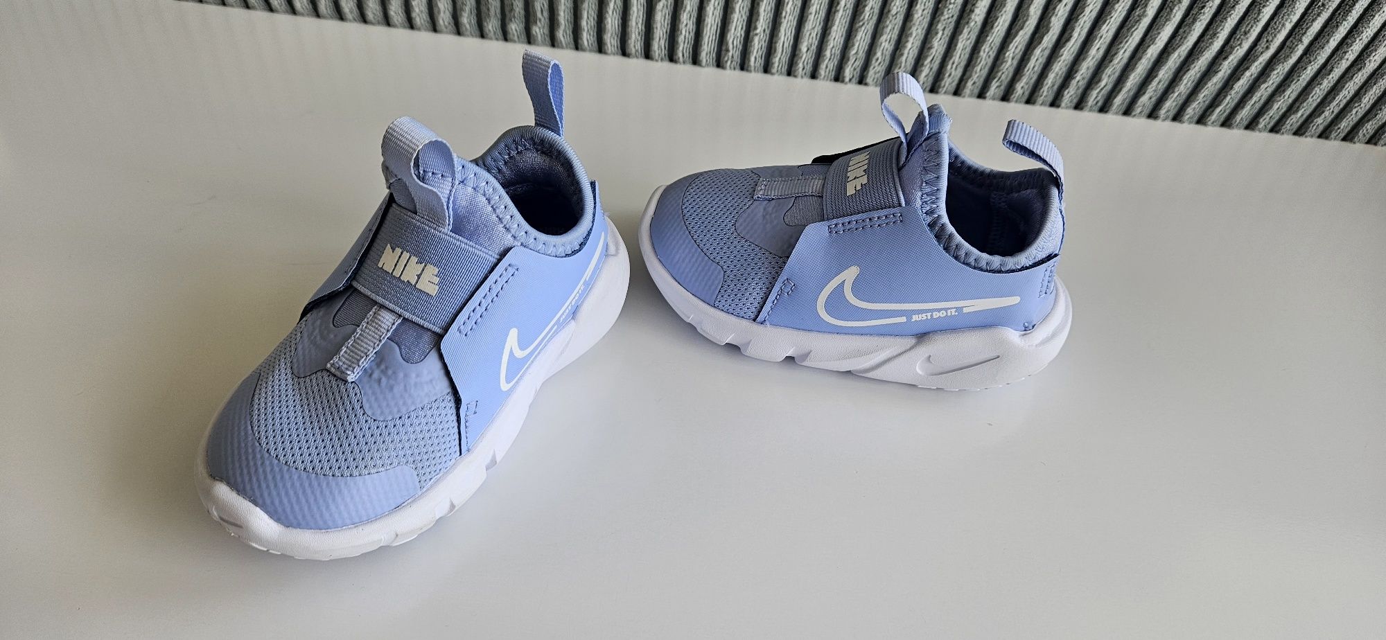 Buty chłopięce NIKE Flex Runner 2 Niebieskie
Buciki jak nowe