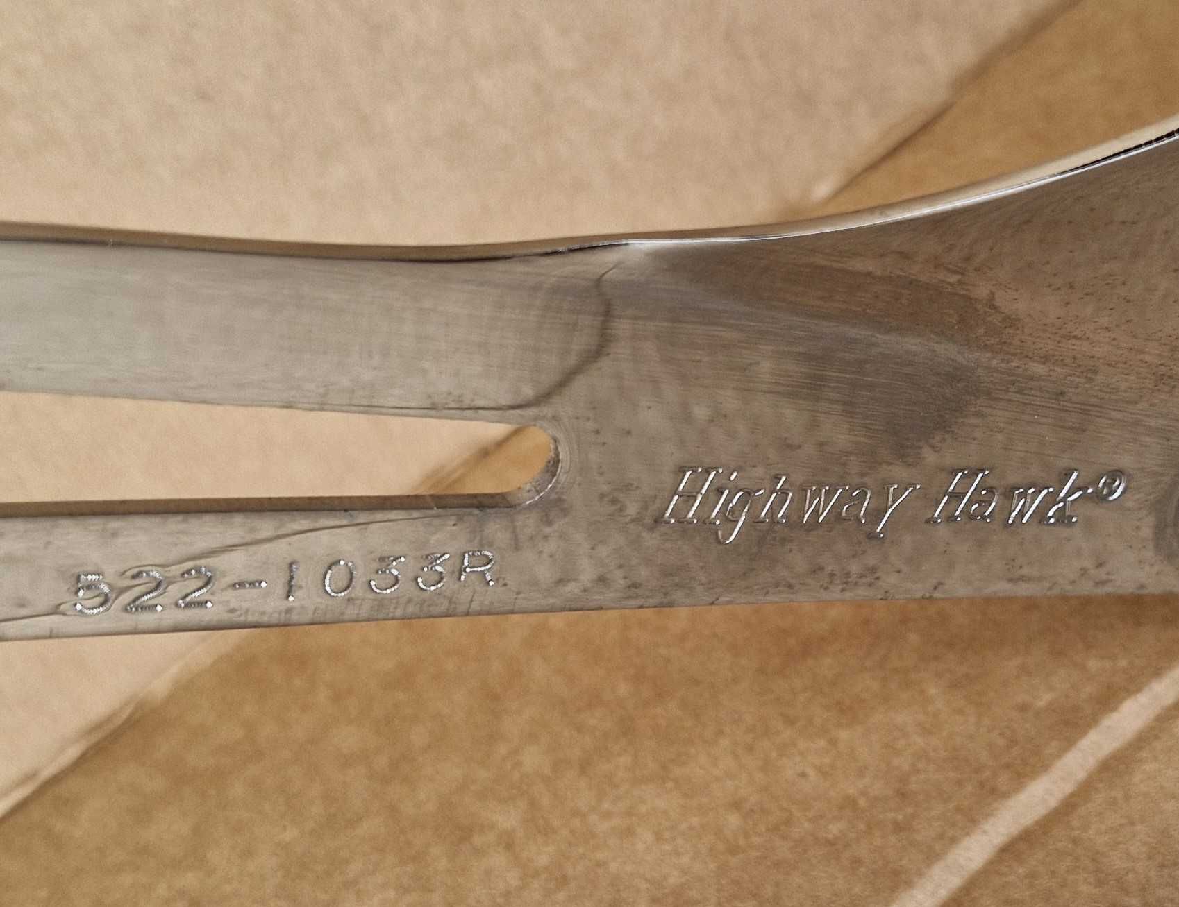 Encosto Sissy Bar Highway Hawk