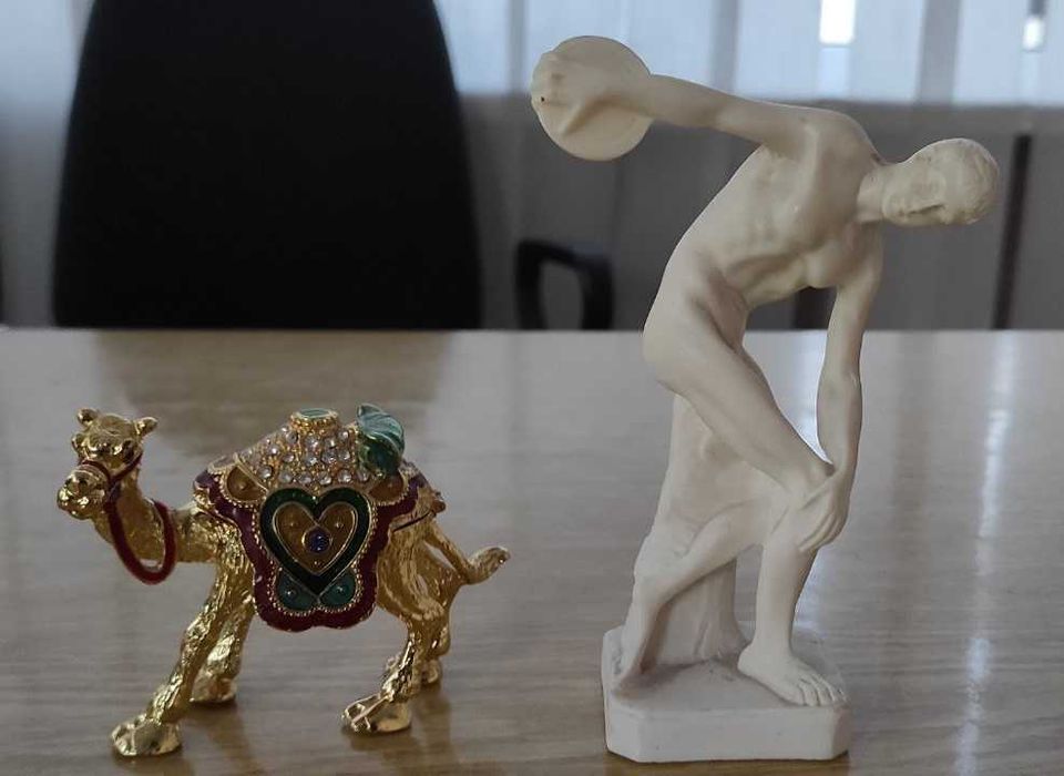 Дискобол клеймо Made in Greece (статуетка)