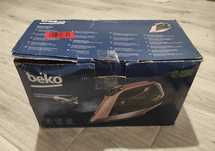 Żelazko parowe Beko SIM 8130 P o mocy 3000W stopa SoftGlide