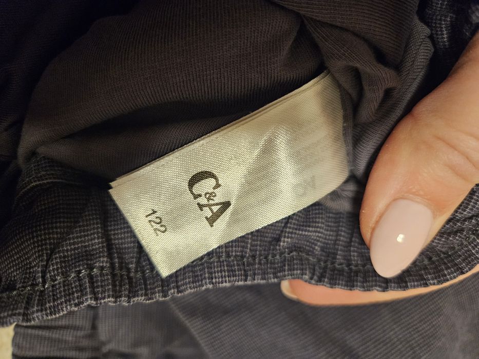 Ciepłe spodnie rozmiar 122