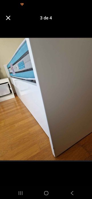 Vende-se quarto branco e azul