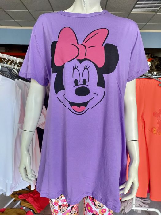 Vestido 4,50 Euros.                      Só para REVENDA